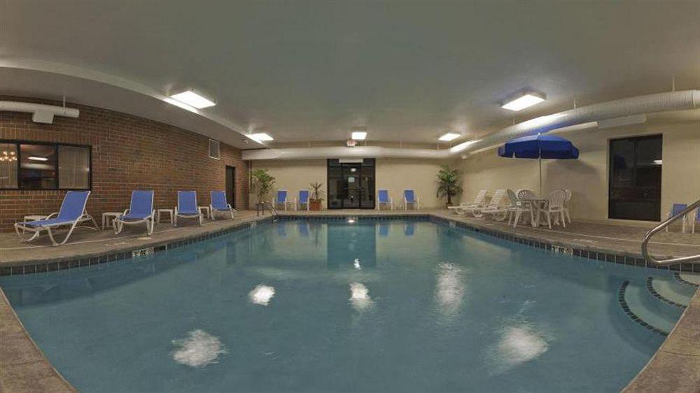 Holiday Inn Express Hotel & Suites Kent State University Exterior foto