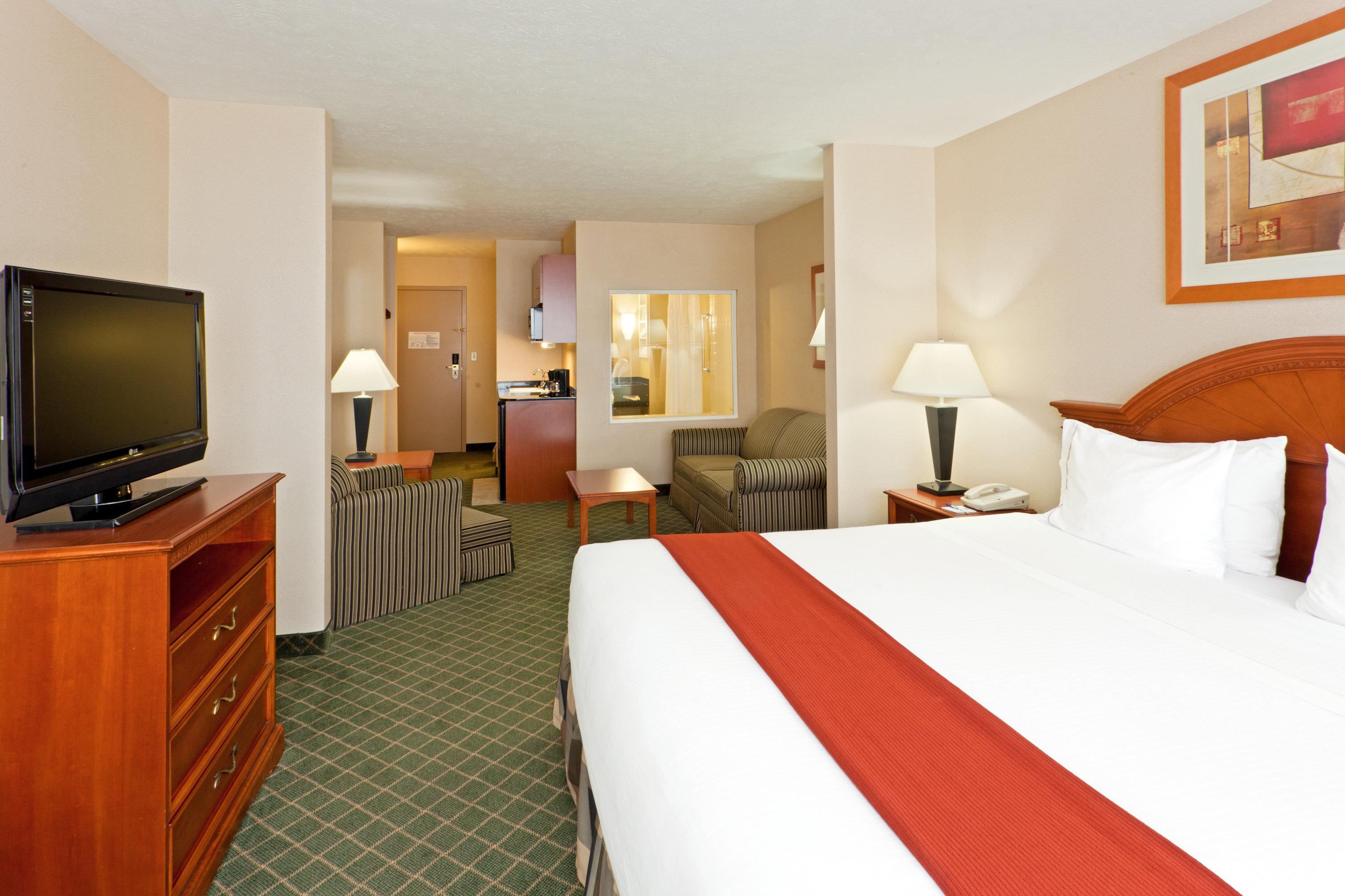 Holiday Inn Express Hotel & Suites Kent State University Exterior foto